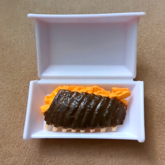 SALE 3/$9 or 4/$12: Mini Brands Foodie TGI Friday's Glazed Ribs - Picture 2 of 4